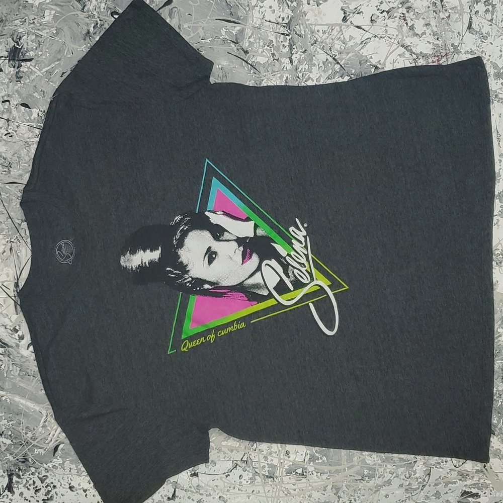 Selena mens graphic tee